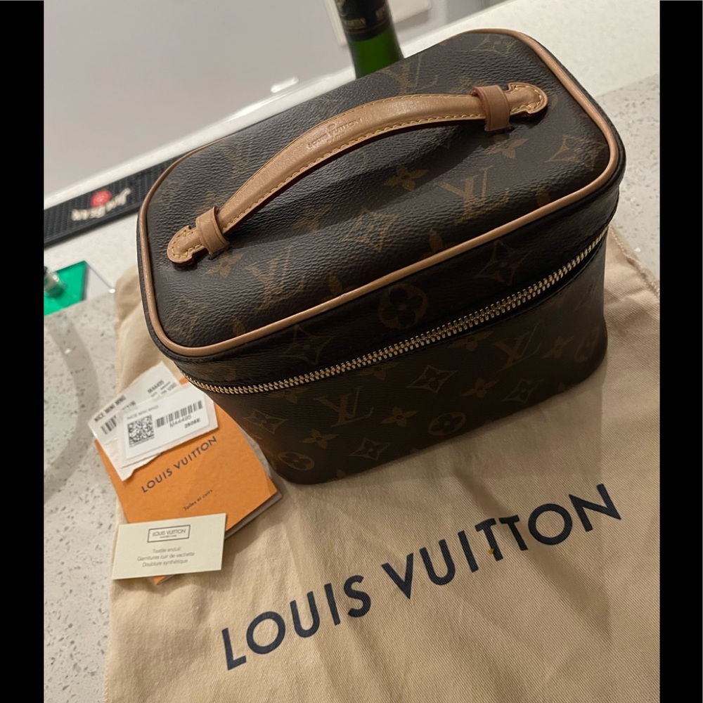 Louis Vutton nice mini mng